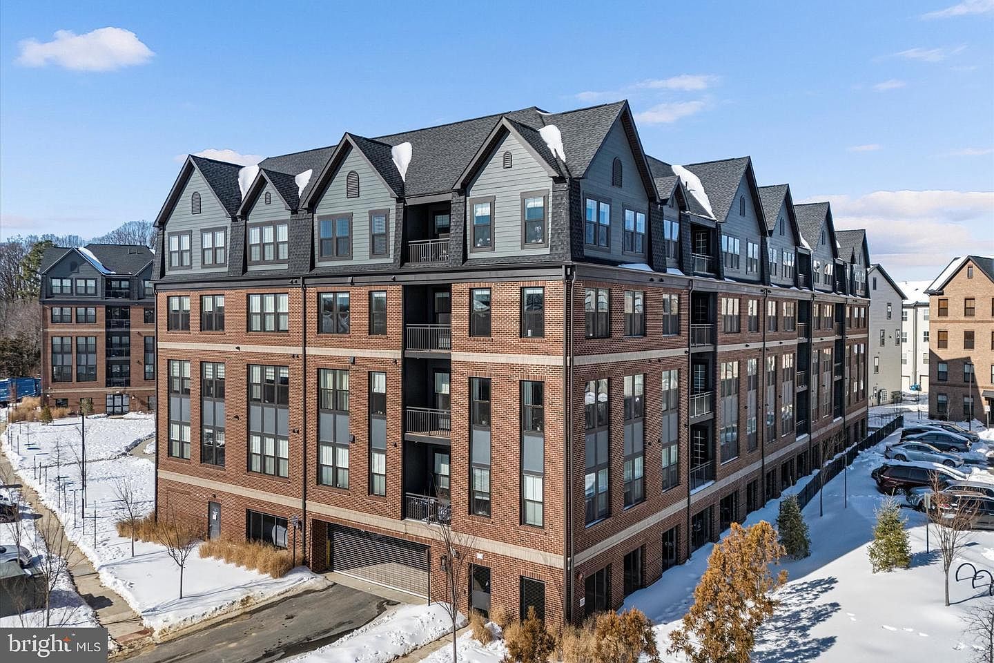 3927 Fair Ridge Dr #409 Fairfax, VA 22033 - Thumbnail 2