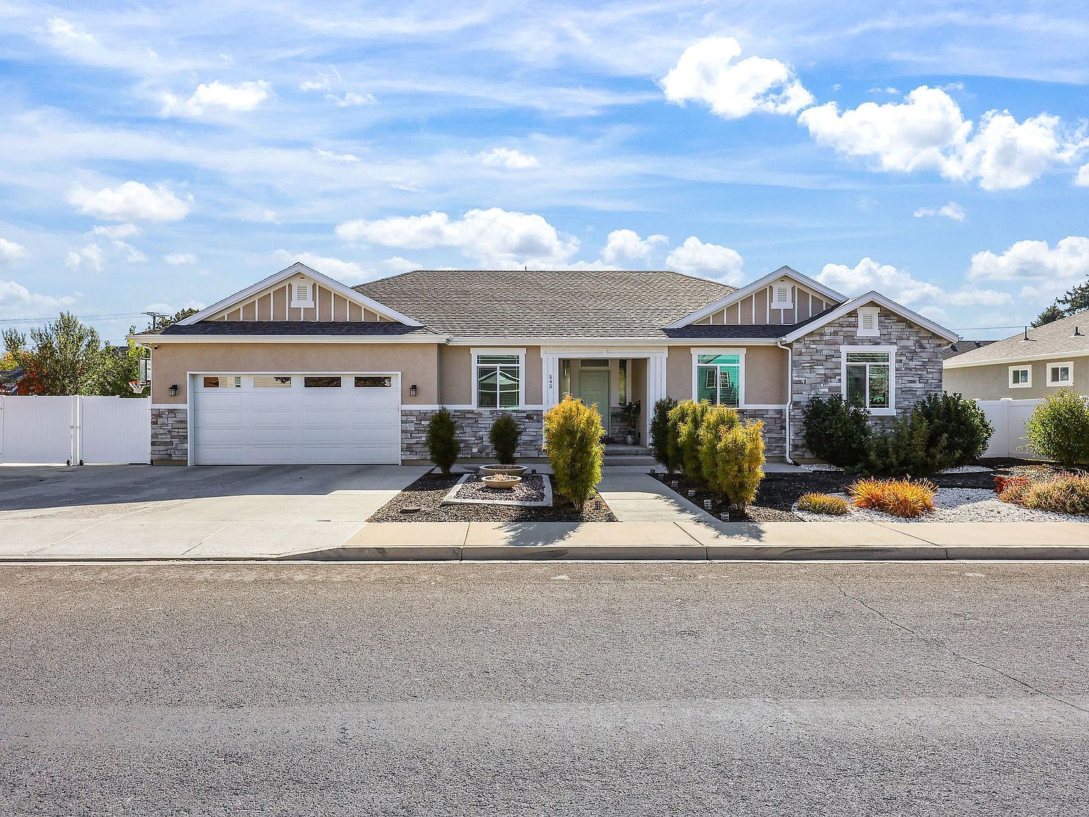 545 W 1240 N Orem, UT 84057 - Thumbnail 2