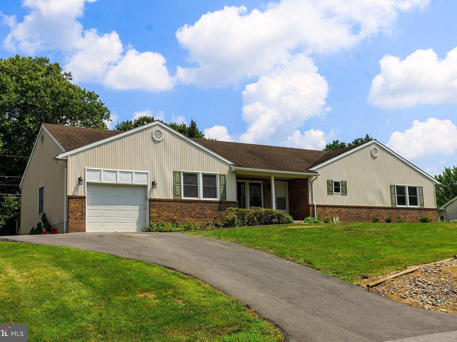 13929 Green Mountain Dr Maugansville, MD 21767  | Single Family