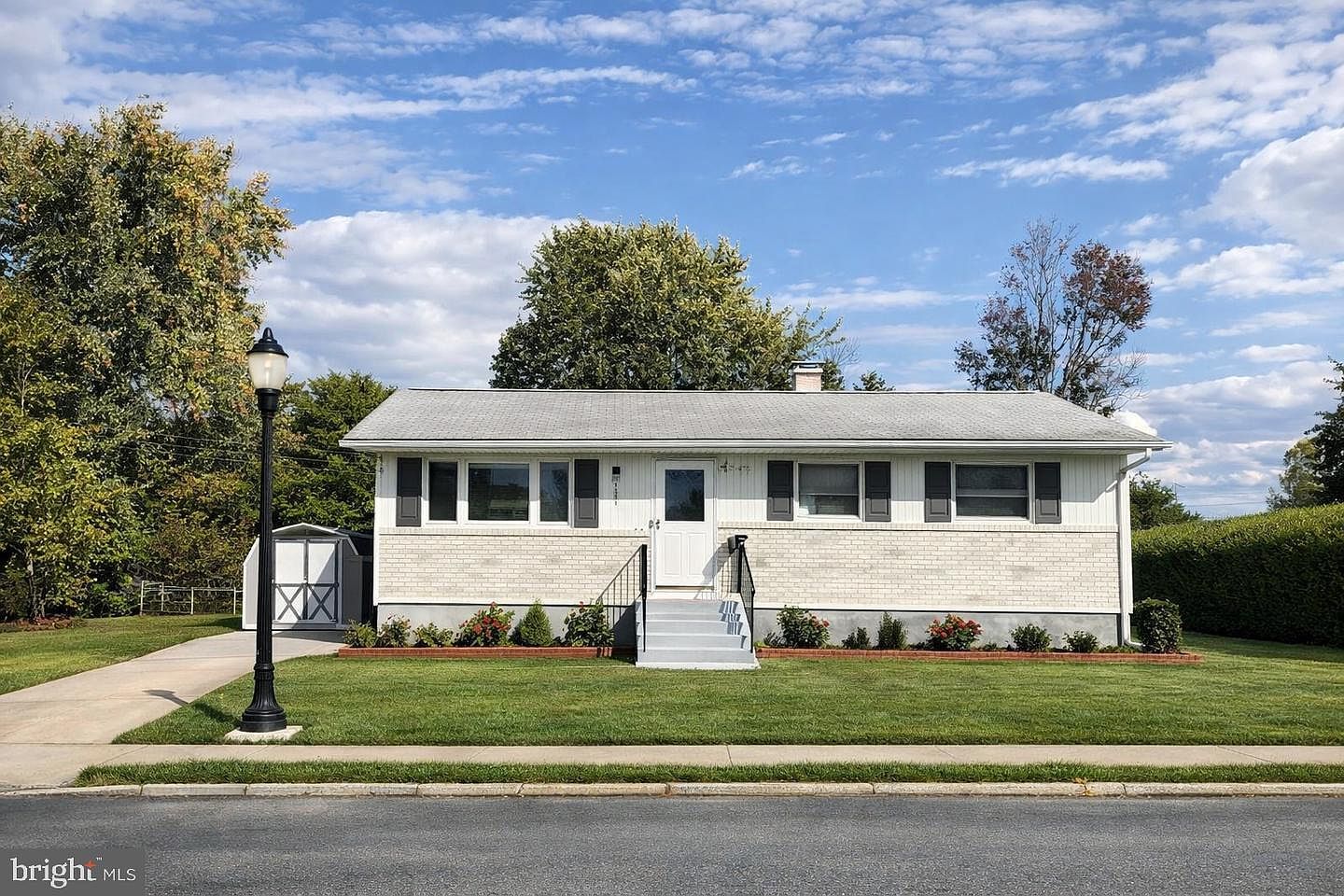 1505 W 9th St Frederick, MD 21702 - Thumbnail 2