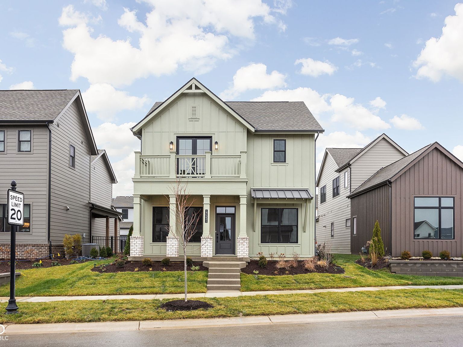 17331 Newton Main St Westfield, IN 46074 - Thumbnail 2