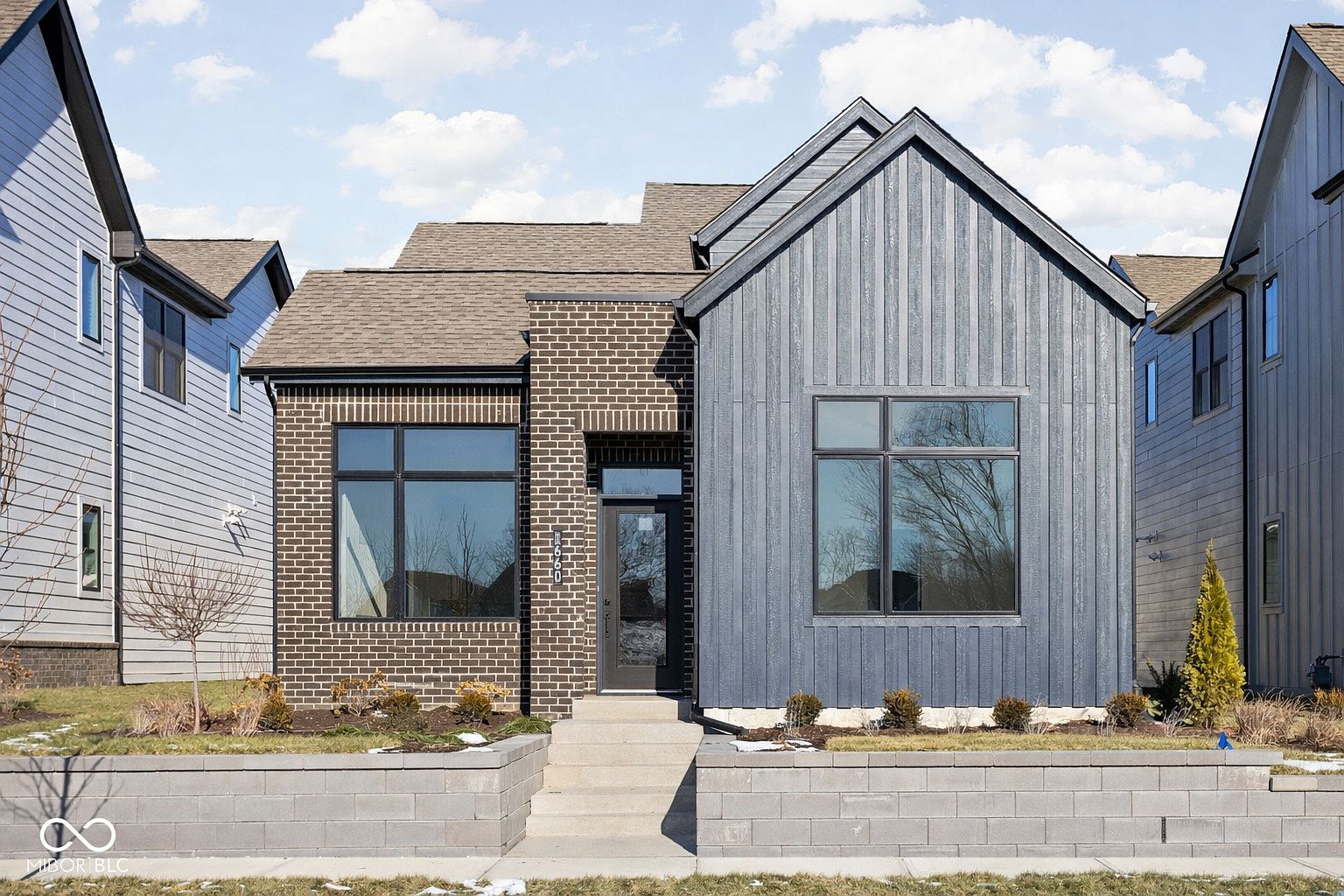 1660 Delmonte Rail Dr Westfield, IN 46074 - Thumbnail 2