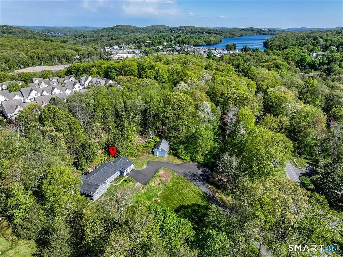 152 State Route 37 New Fairfield, CT 06812, 6812