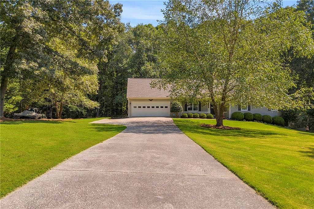 3432 Greystone Dr Loganville, GA 30052 - Thumbnail 2