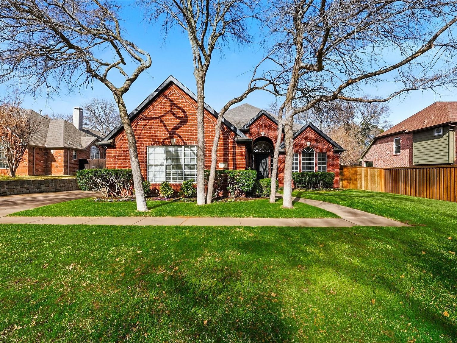 4116 Mustang Trl Flower Mound, TX 75028 - Thumbnail 2