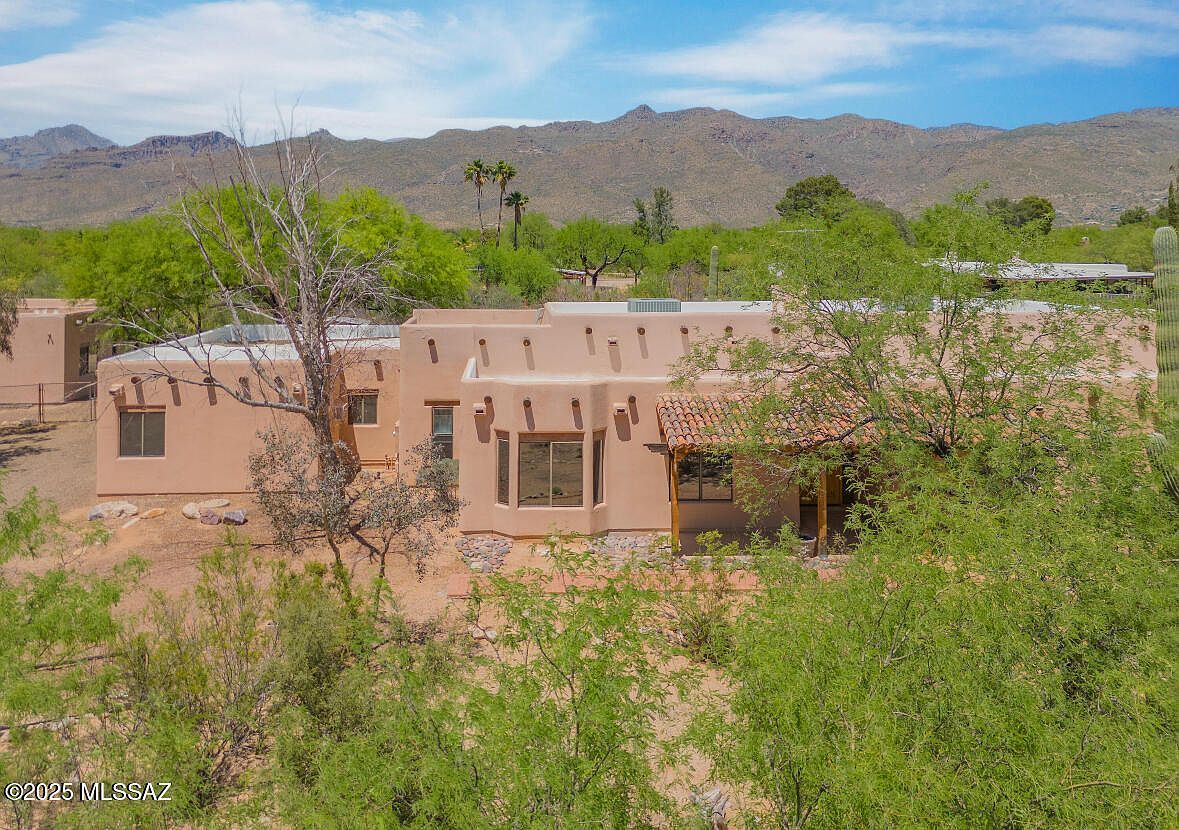 11201 E Hash Knife Cir Tucson, AZ 85749 - Thumbnail 2