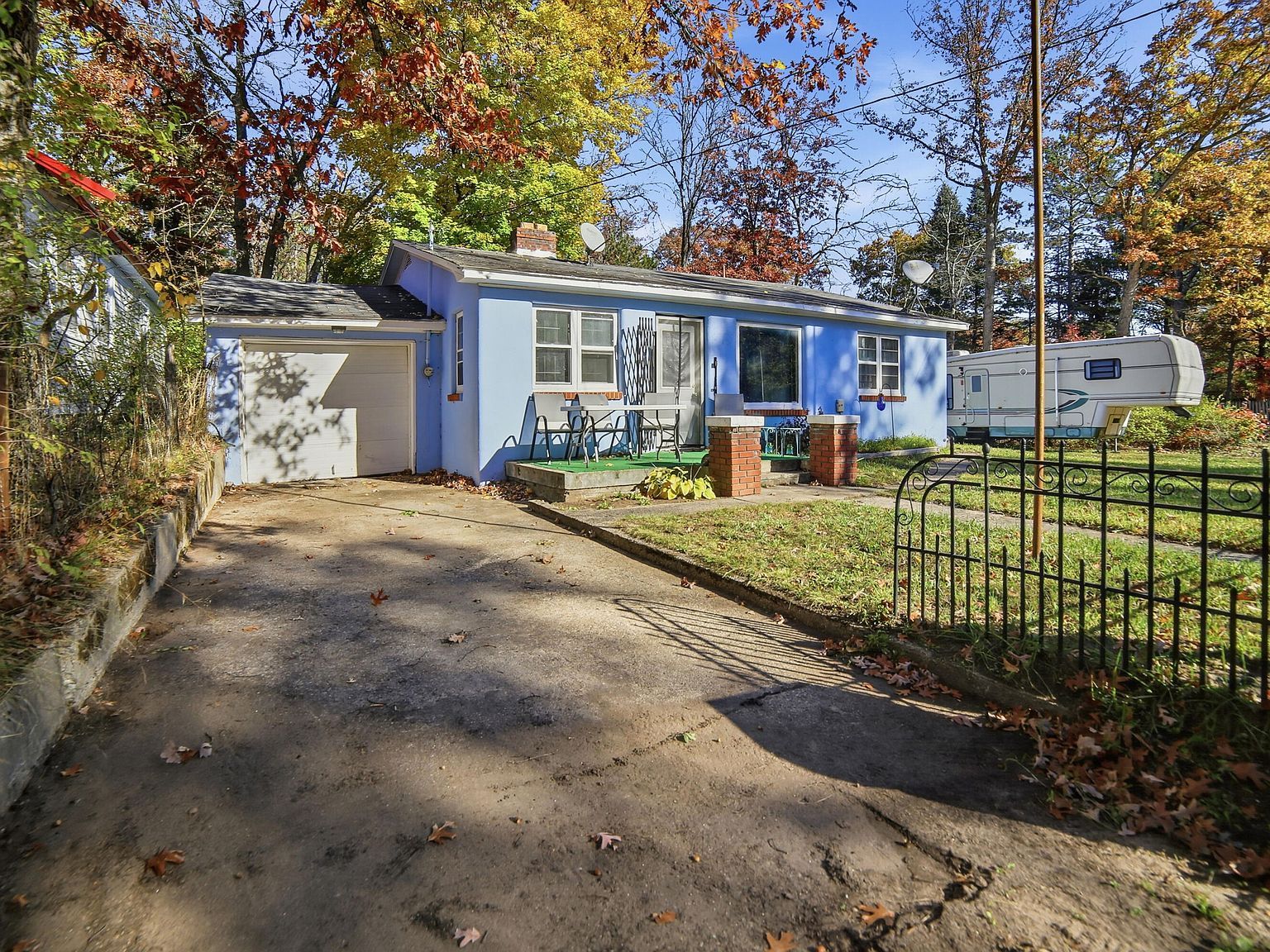 1238 Martin Luther King Dr E Idlewild, MI 49642 - Thumbnail 2