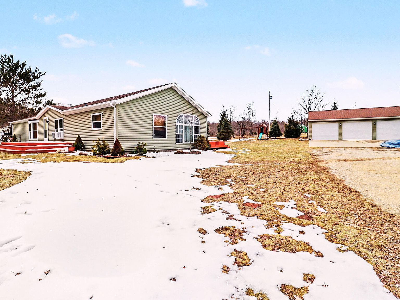 4395 N Raymond Rd Luther, MI 49656  | New build