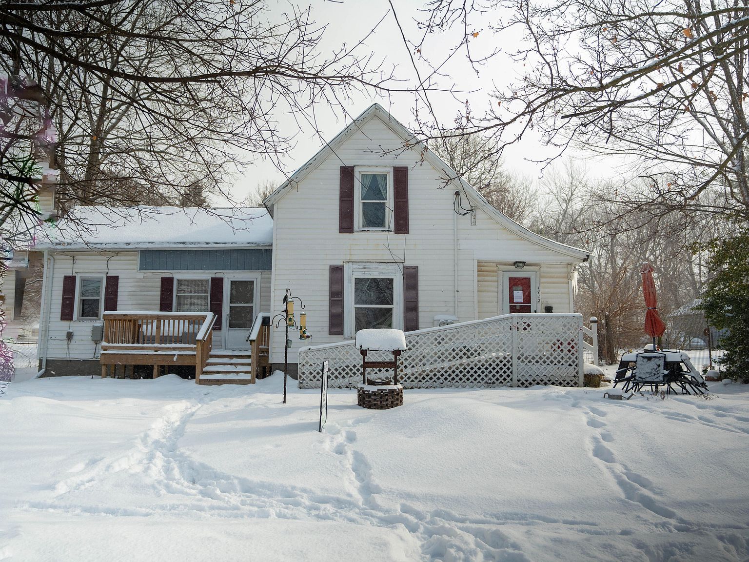 1712 New York Ave Lansing, MI 48906  | Single Family