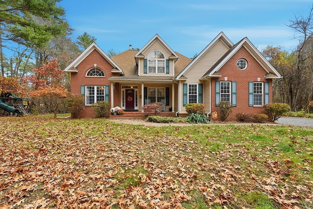 113 Greenwich Plains Rd Ware, MA 01082 - Thumbnail 2