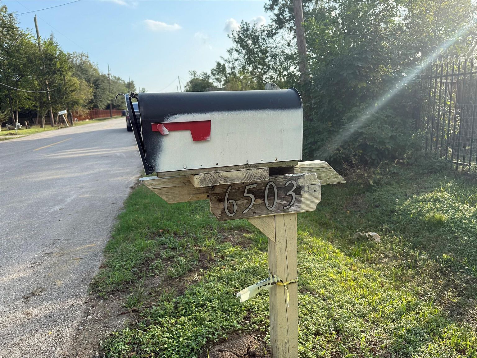 6503 Juarez St Baytown, TX 77521 - Thumbnail 2