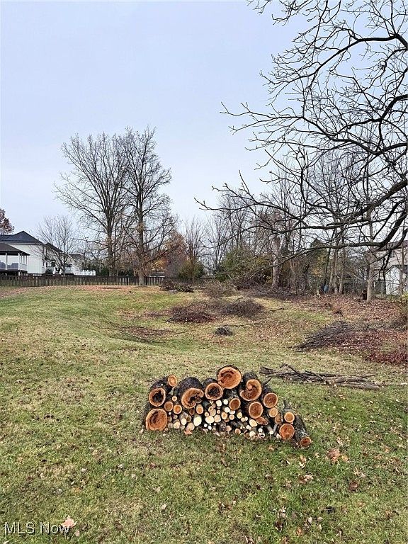 4580 Grafton Rd Brunswick, OH 44212 - Thumbnail 2