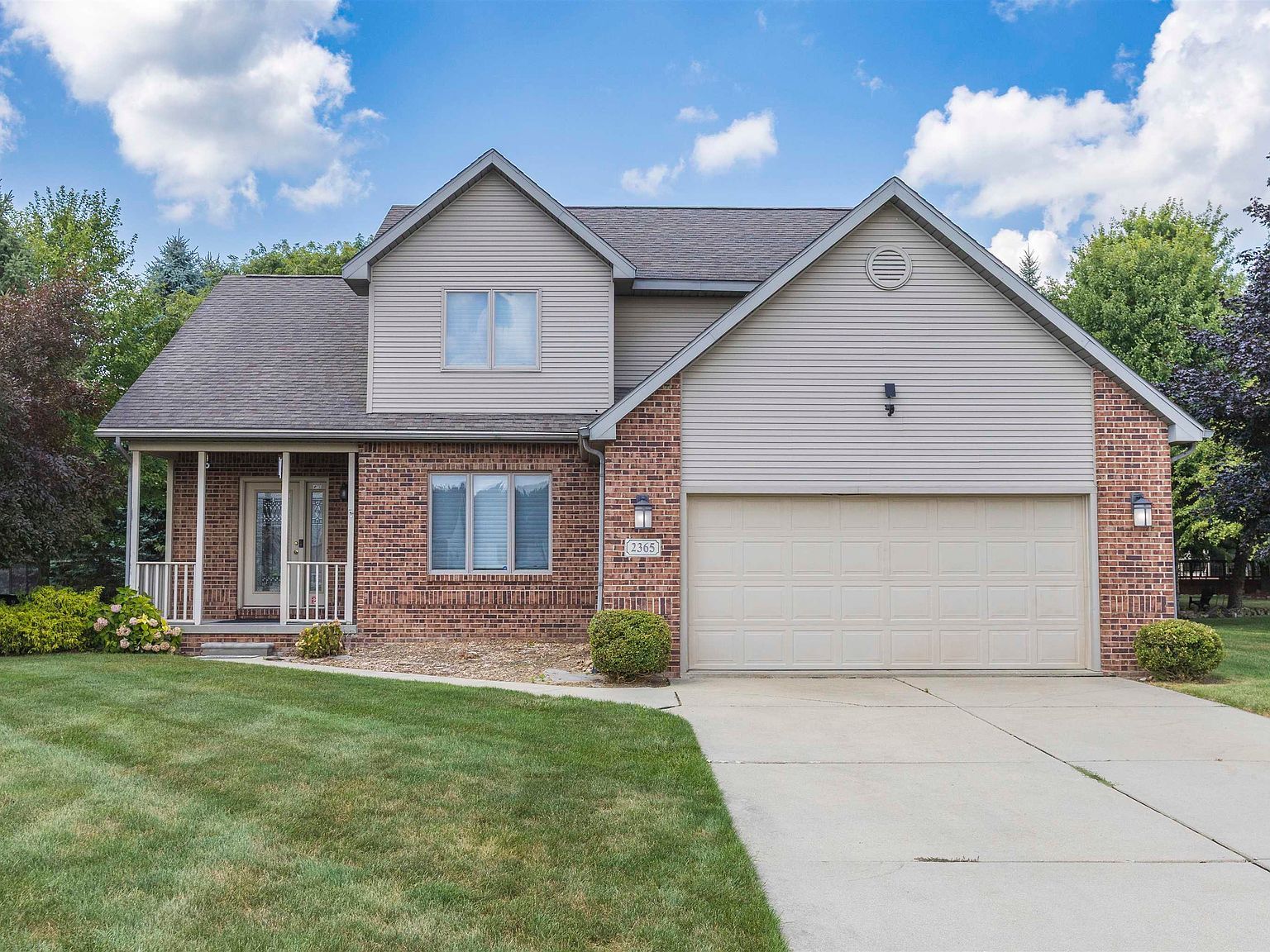 2365 Flagstone Dr Flushing, MI 48433 - Thumbnail 2