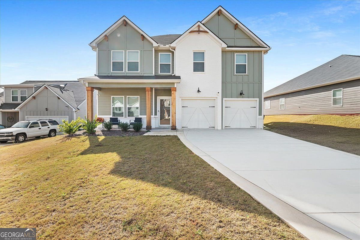 104 Red Barn Ct Perry, GA 31069  | Single Family