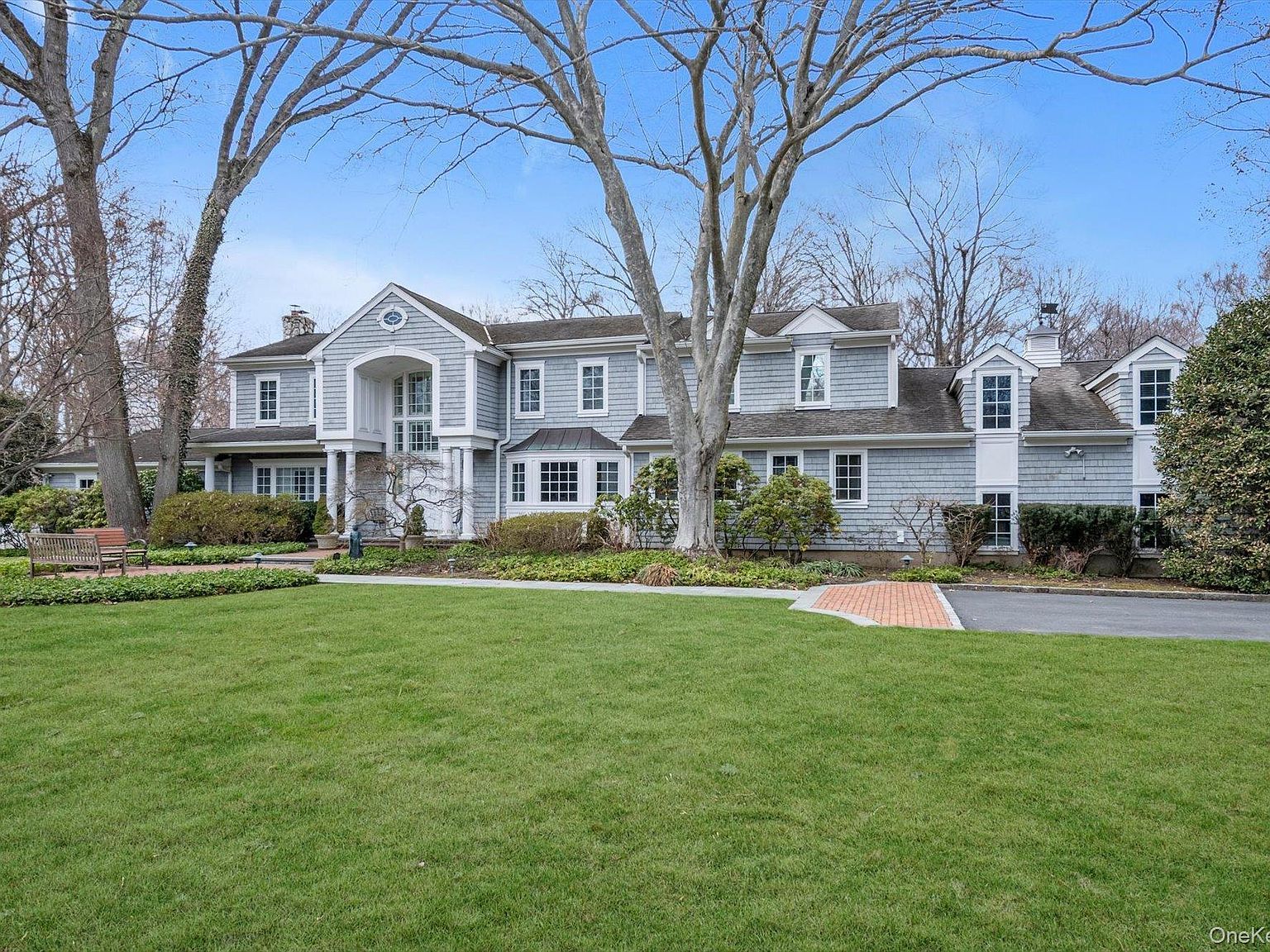 32 Old House Ln Port Washington, NY 11050  | Single Family