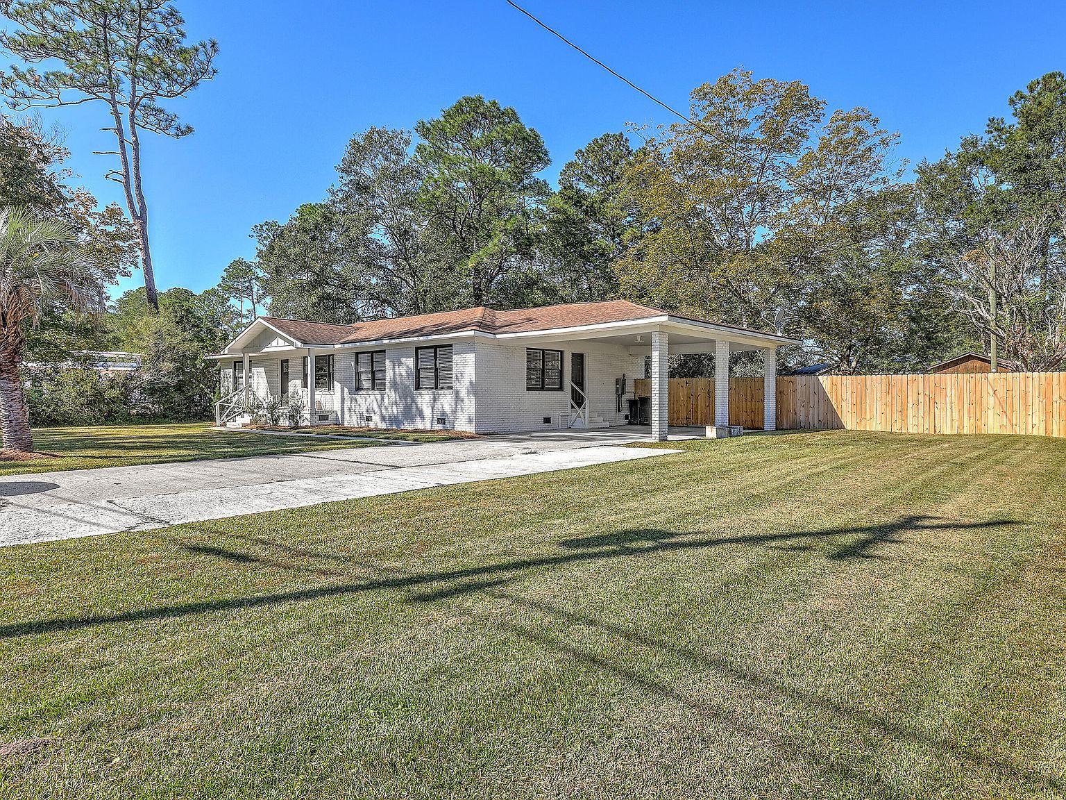 702 N Palmetto St Summerville, SC 29483, 29483