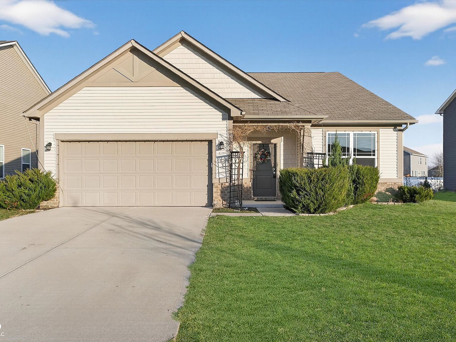 1849 Turning Leaf Dr Franklin, IN 46131 - Thumbnail 2