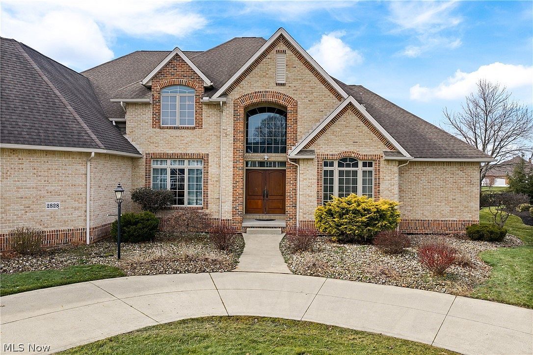 2828 Steelwood Cir Akron, OH 44312 - Thumbnail 2