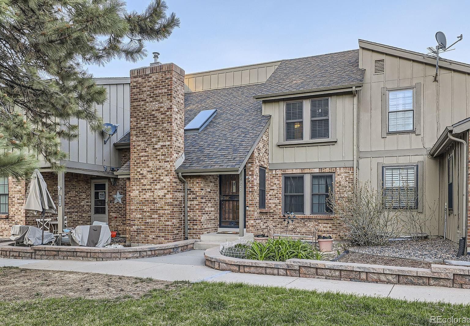 7920 E Phillips Cir Centennial, CO 80112 - Thumbnail 2