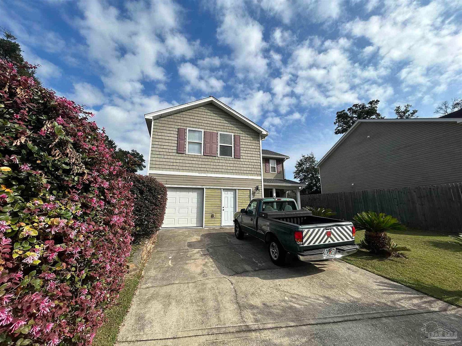 2111 Waltham St Pensacola, FL 32505 - Thumbnail 2