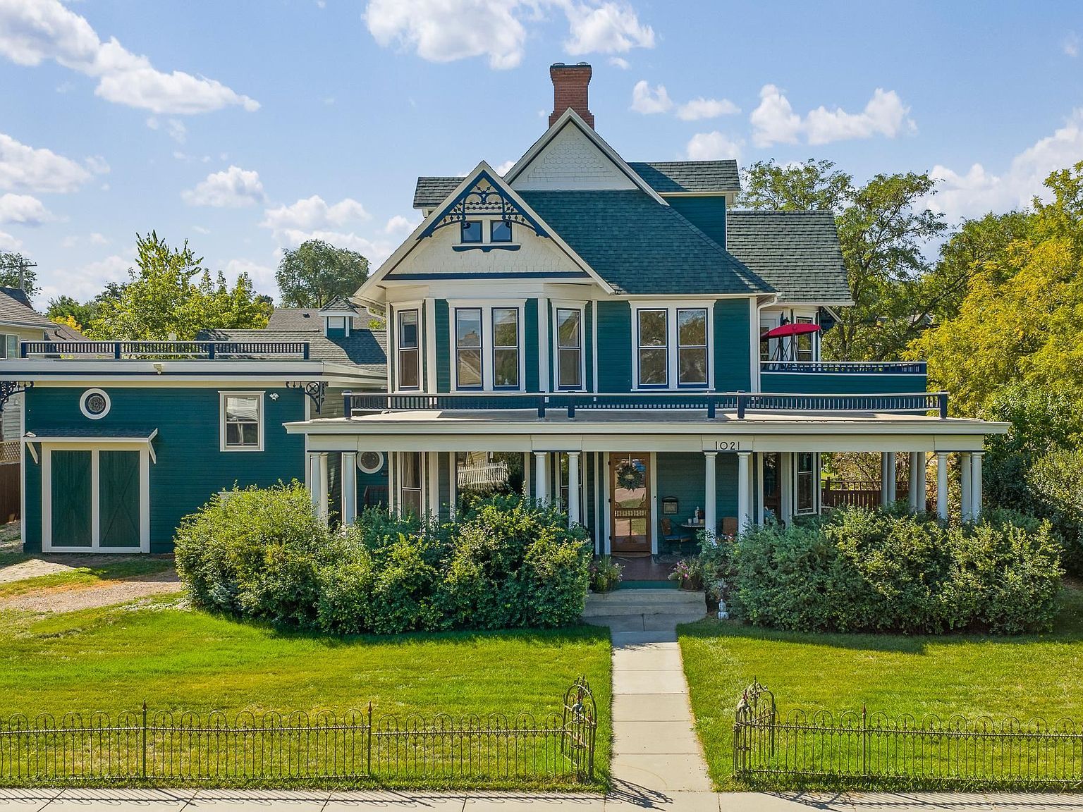 1021 Quincy St Rapid City, SD 57701 - Thumbnail 2