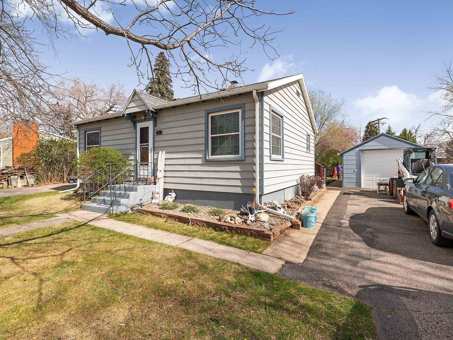 404 S Canyon Rd Rapid City, SD 57702  | Single Family