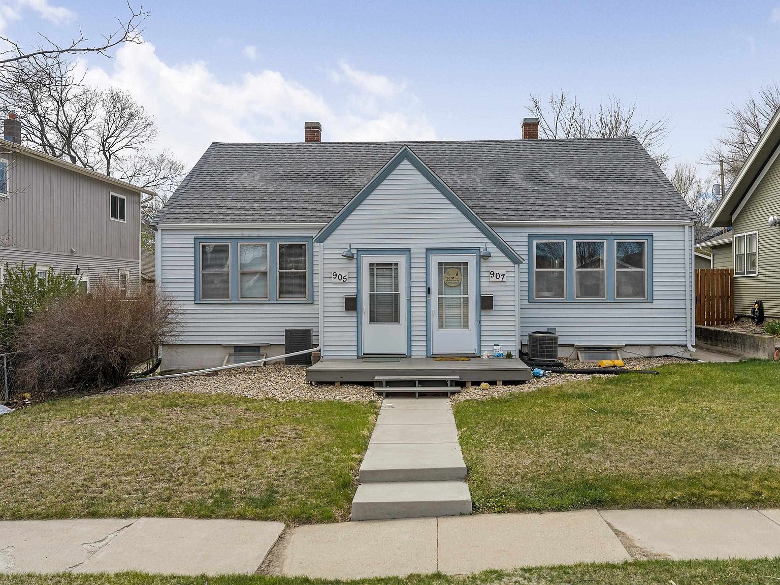 905 & 907 Clark St Rapid City, SD 57701  | Single Family