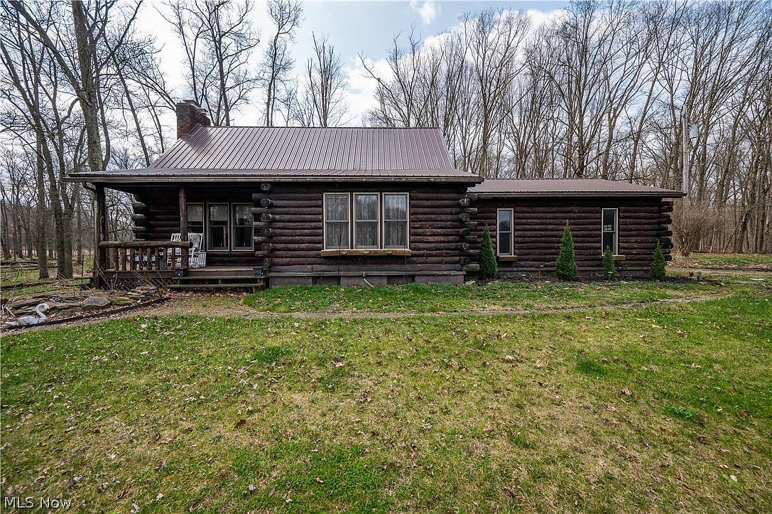 17917 Ellsworth Rd Lake Milton, OH 44429  | Single Family