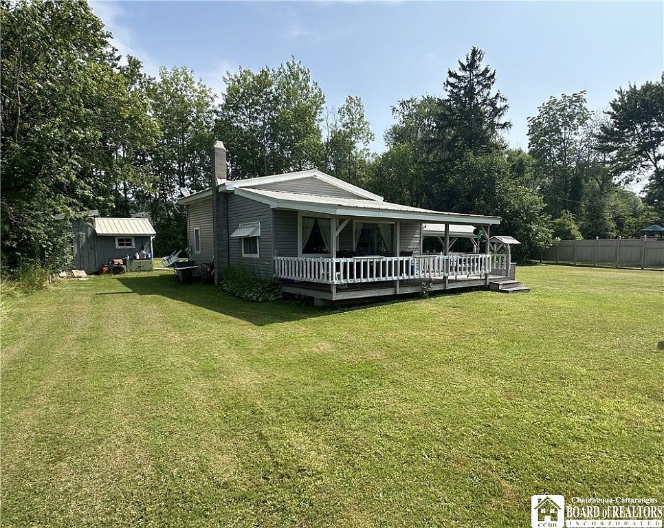 48 Clifton Ave Jamestown, NY 14701 - Thumbnail 2