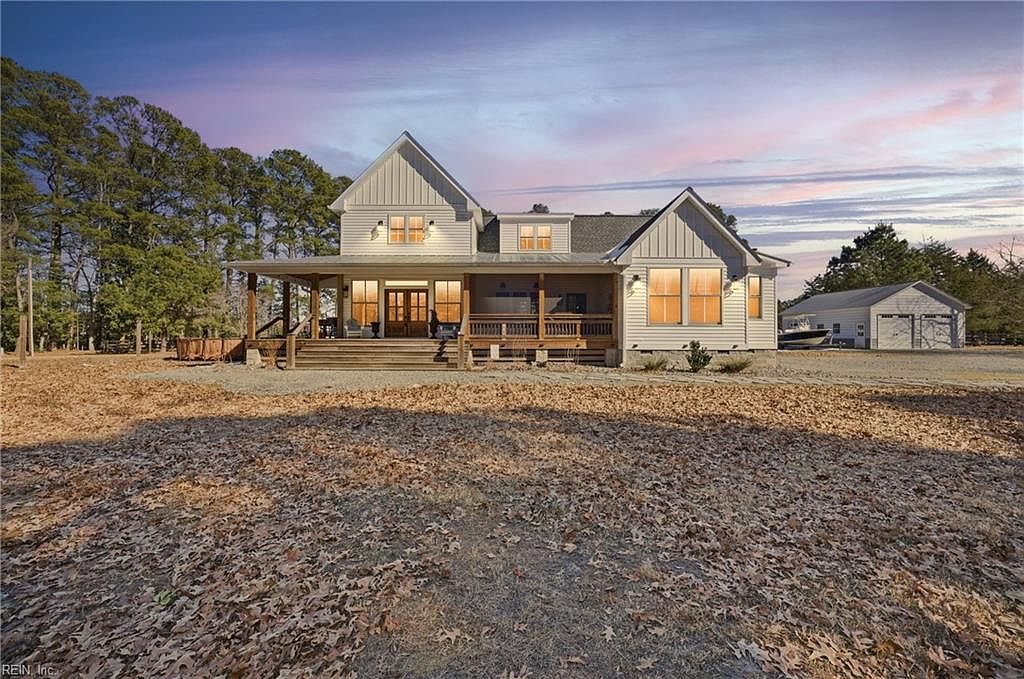 448 Sandberg Ln Cardinal, VA 23025 - Thumbnail 2