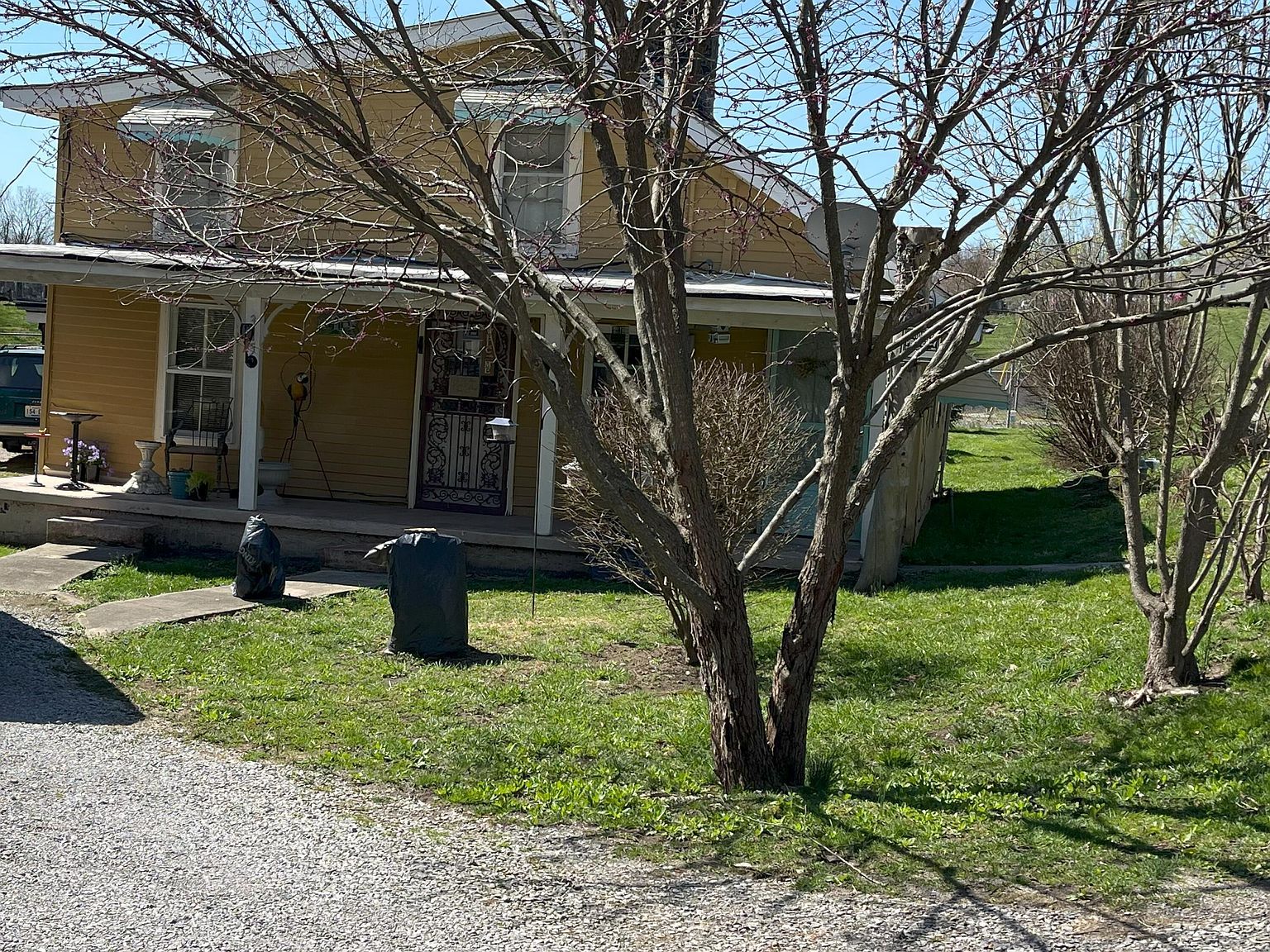 315 W Buford St Lancaster, KY 40444  | Single Family