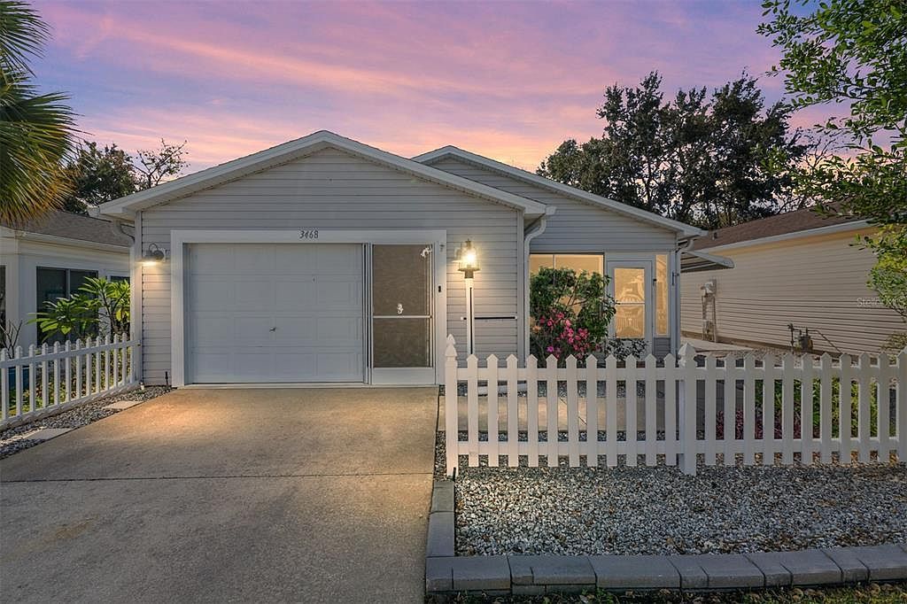 3468 Roanoke St The Villages, FL 32162 - Thumbnail 2