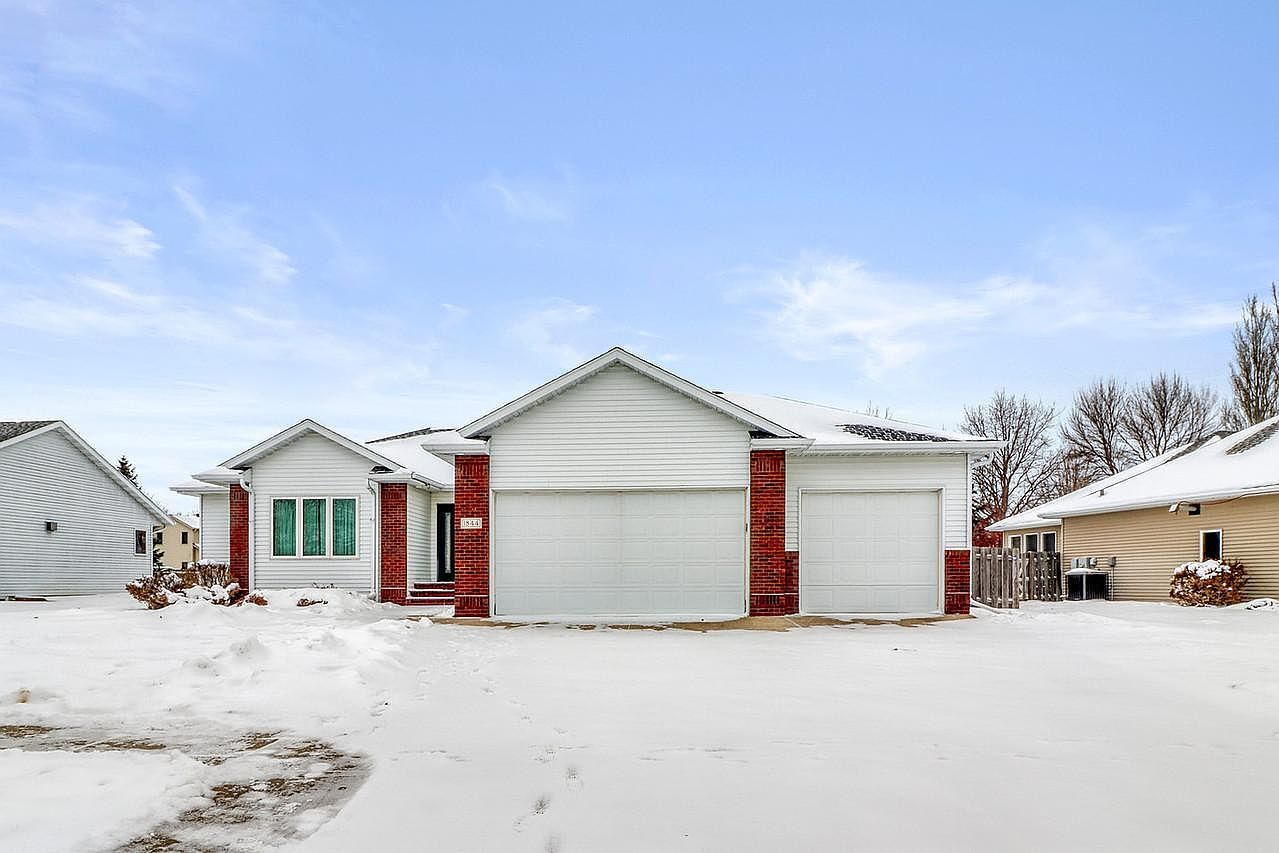1844 1st St West Fargo, ND 58078 - Thumbnail 2