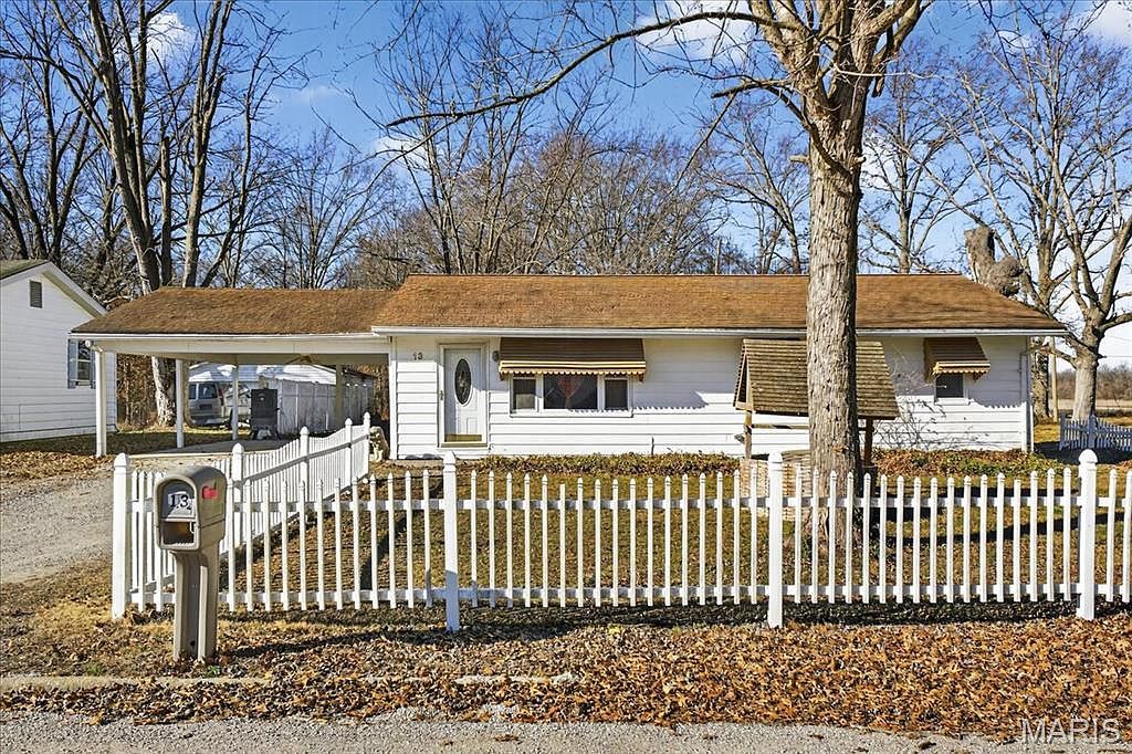 13 Sandridge Dr New Athens, IL 62264 - Thumbnail 2