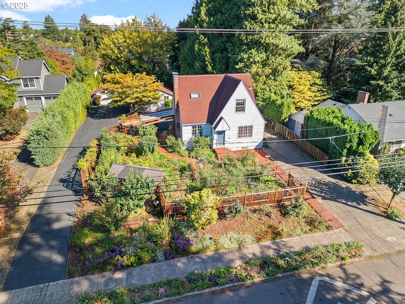 2138 SE 76th Ave #1 Portland, OR 97215 - Thumbnail 2