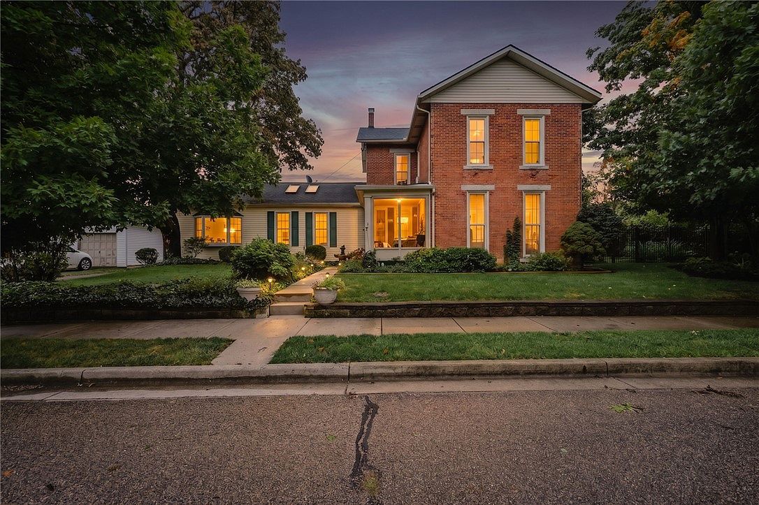 223 Western Ave Brookville, OH 45309, 45309