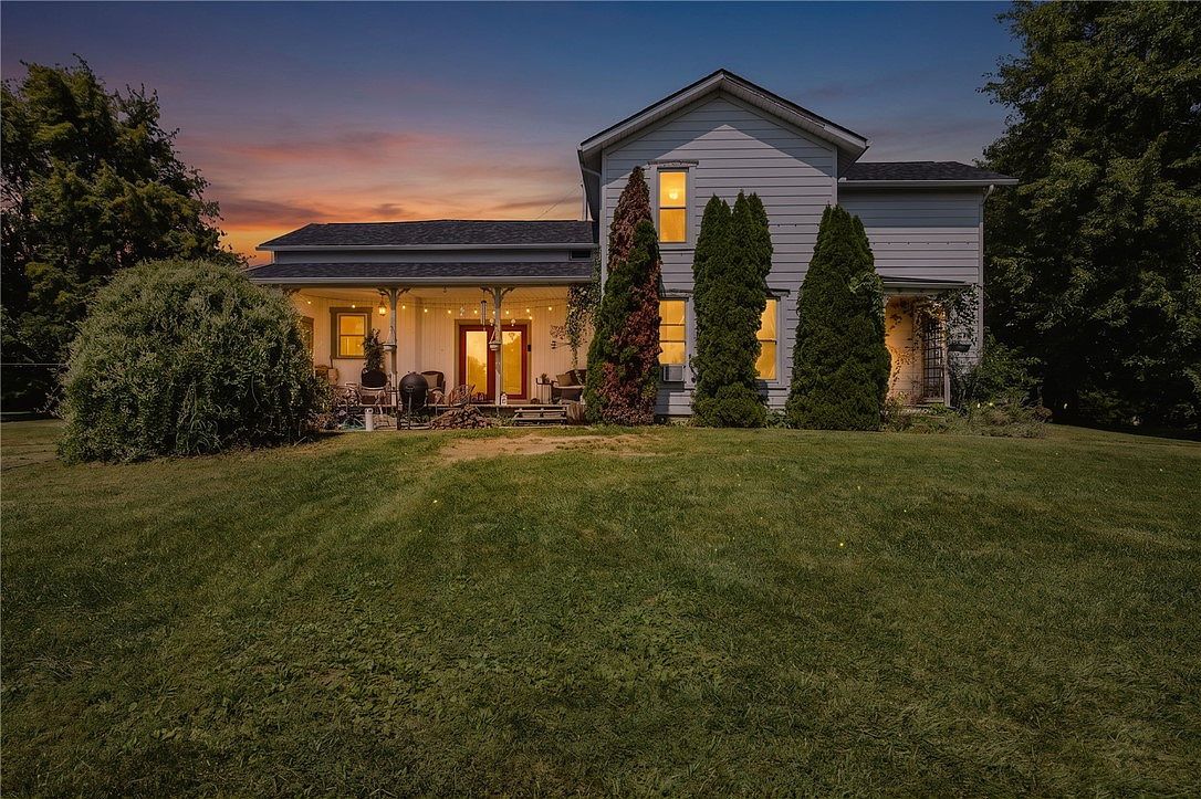 377 Bischoff Rd New Carlisle, OH 45344  | Single Family