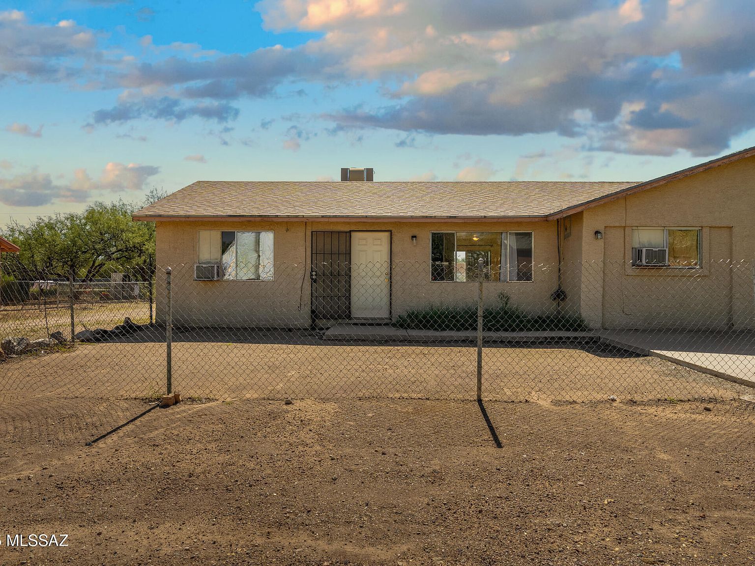 2275 W Dakota St Tucson, AZ 85746 - Thumbnail 2