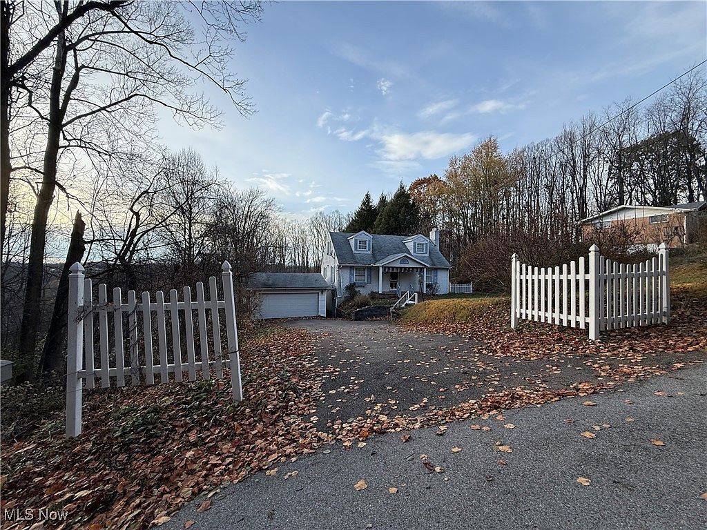 411 Fairview Heights Dr Toronto, OH 43964 - Thumbnail 2