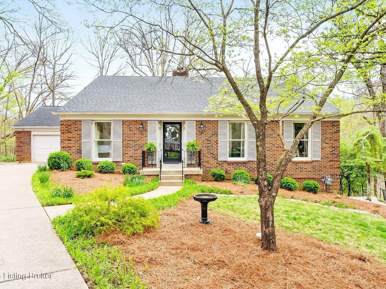 3601 Falls Bluff Ct Louisville, KY 40241  | Single Family