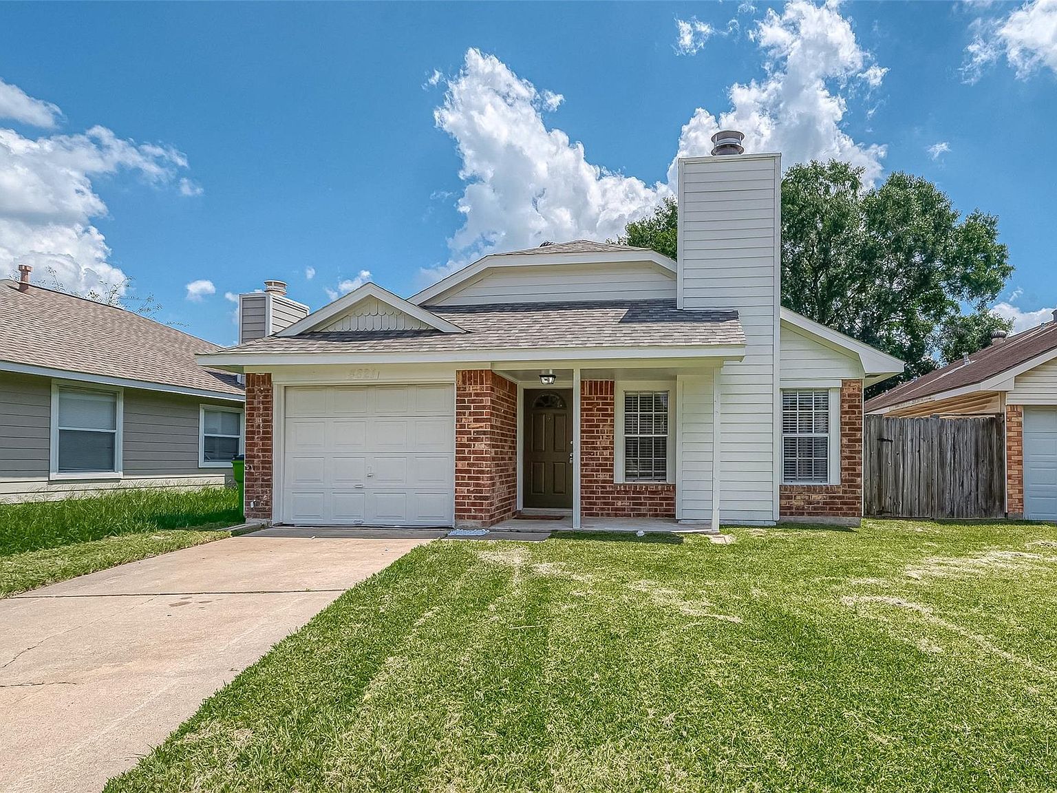 4821 Redbud Dr Rosenberg, TX 77471 - Thumbnail 2