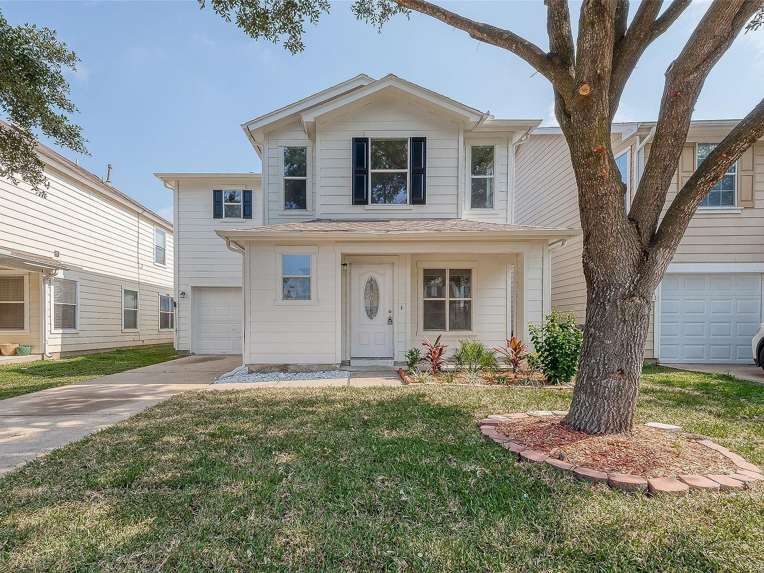 10107 Victoria Chase Ln Houston, TX 77075 - Thumbnail 2