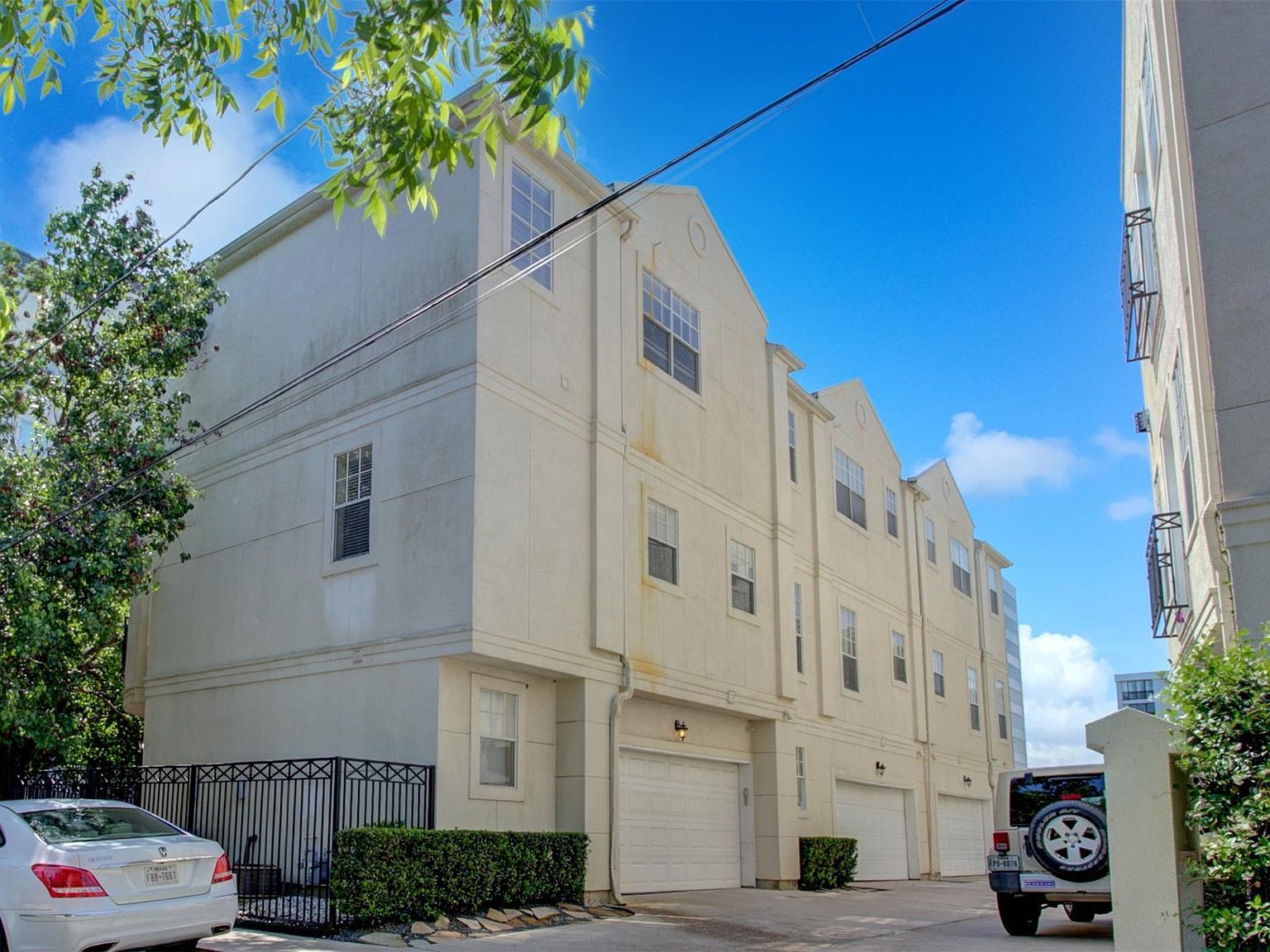 105 Detering St Houston, TX 77007 - Thumbnail 2