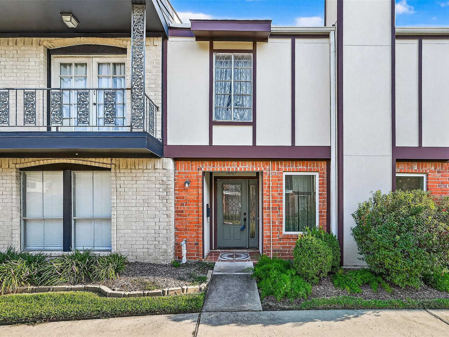 14387 Misty Meadow Ln Houston, TX 77079 - Thumbnail 2