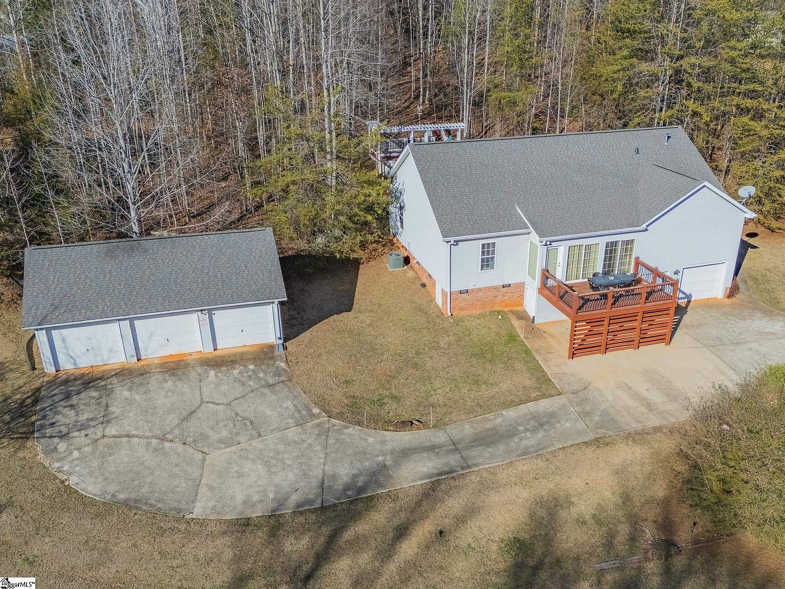 84 Benson Rd Travelers Rest, SC 29690 - Thumbnail 2