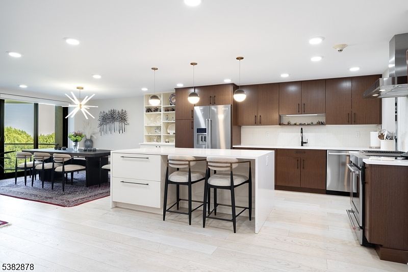 2 Claridge Dr BUILDING 2-8AE Verona, NJ 07044 - Thumbnail 2