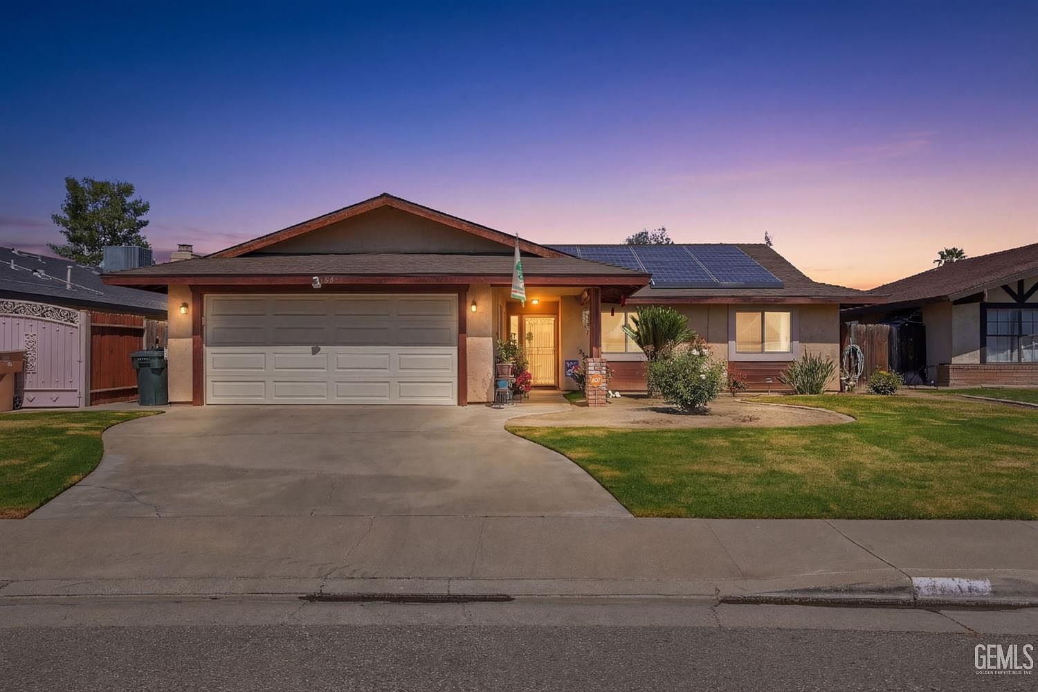 4416 Sugar Cane Ave Bakersfield, CA 93313 - Thumbnail 2