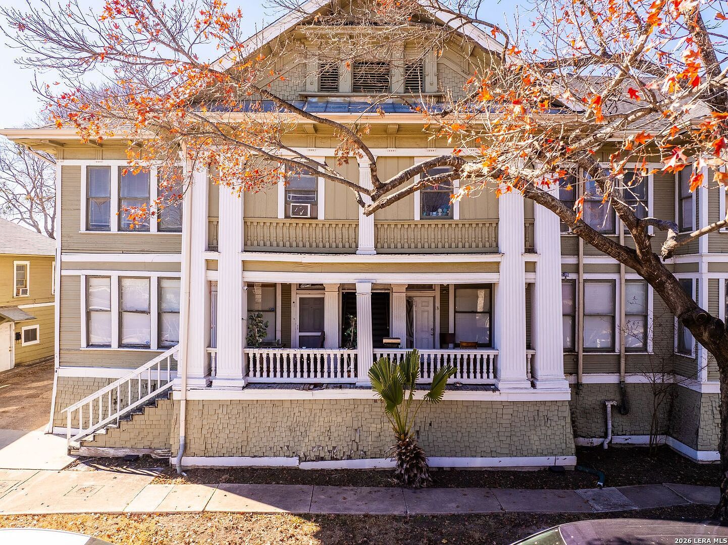 124 E Ashby Pl San Antonio, TX 78212  | Multi Family