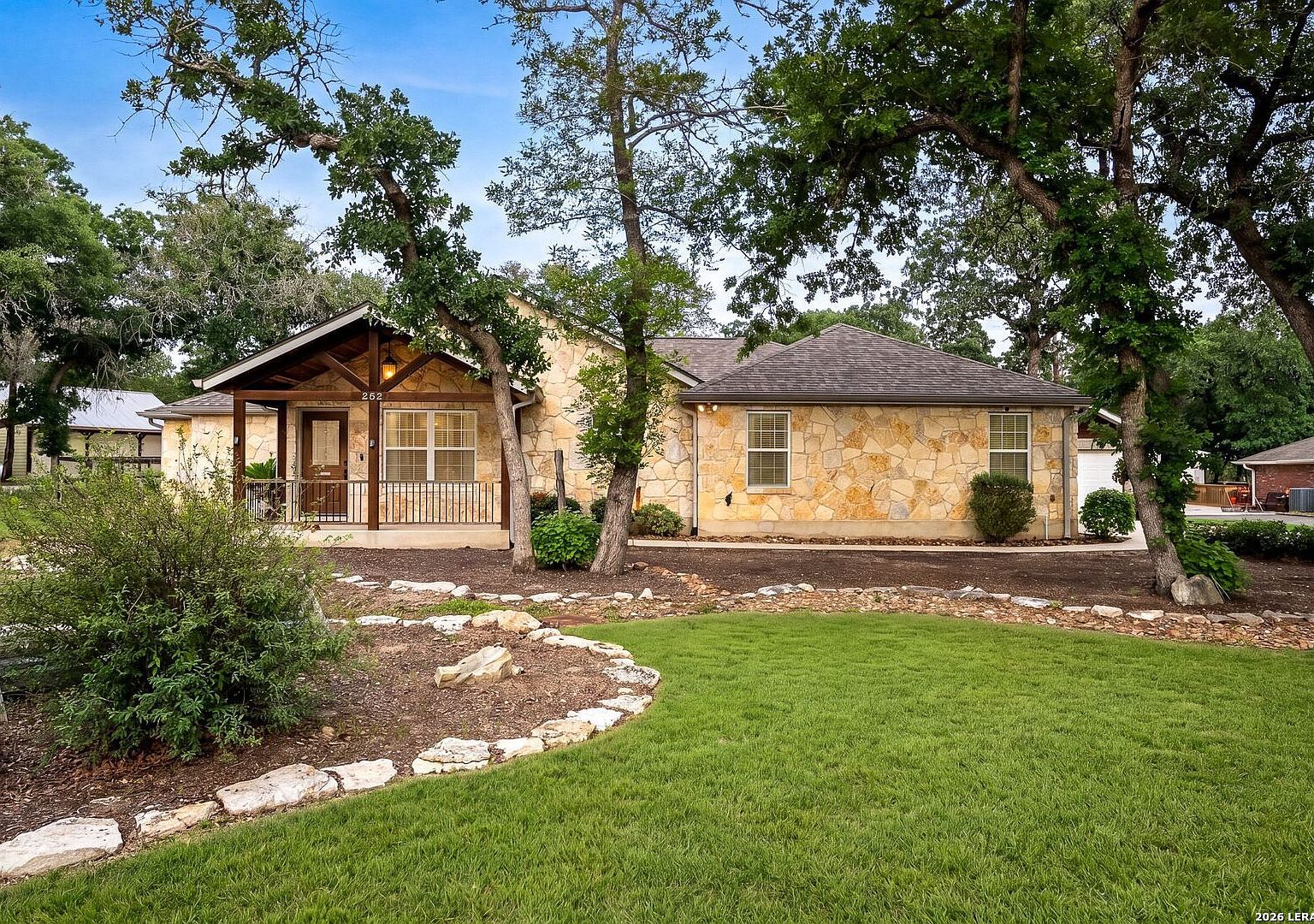 552 Jacobs Ln La Vernia, TX 78121 | Single Family