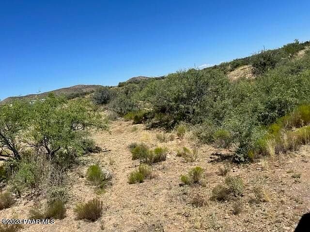 19700 S Juniper Dr Peeples Valley, AZ 86332 - Thumbnail 2